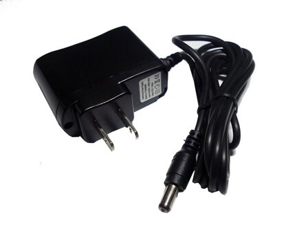 Power adapter (4.2V)