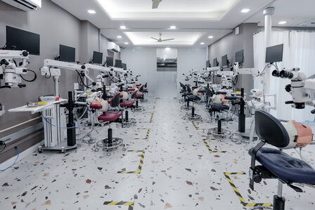 Mobile Dental Simulation Unit
